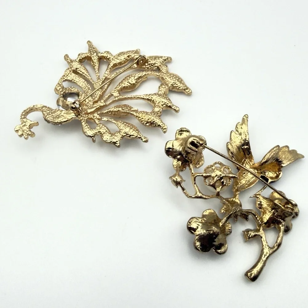 Hummingbird & Peacock Brooch Set Gold Tone Rhinestone Enamel Bird Pins